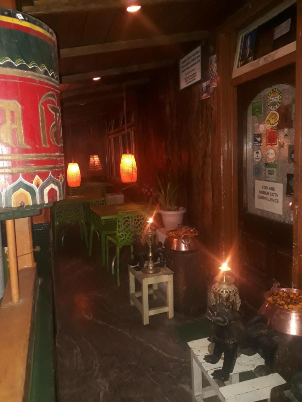 Hotel Kabur Pelling Buitenkant foto