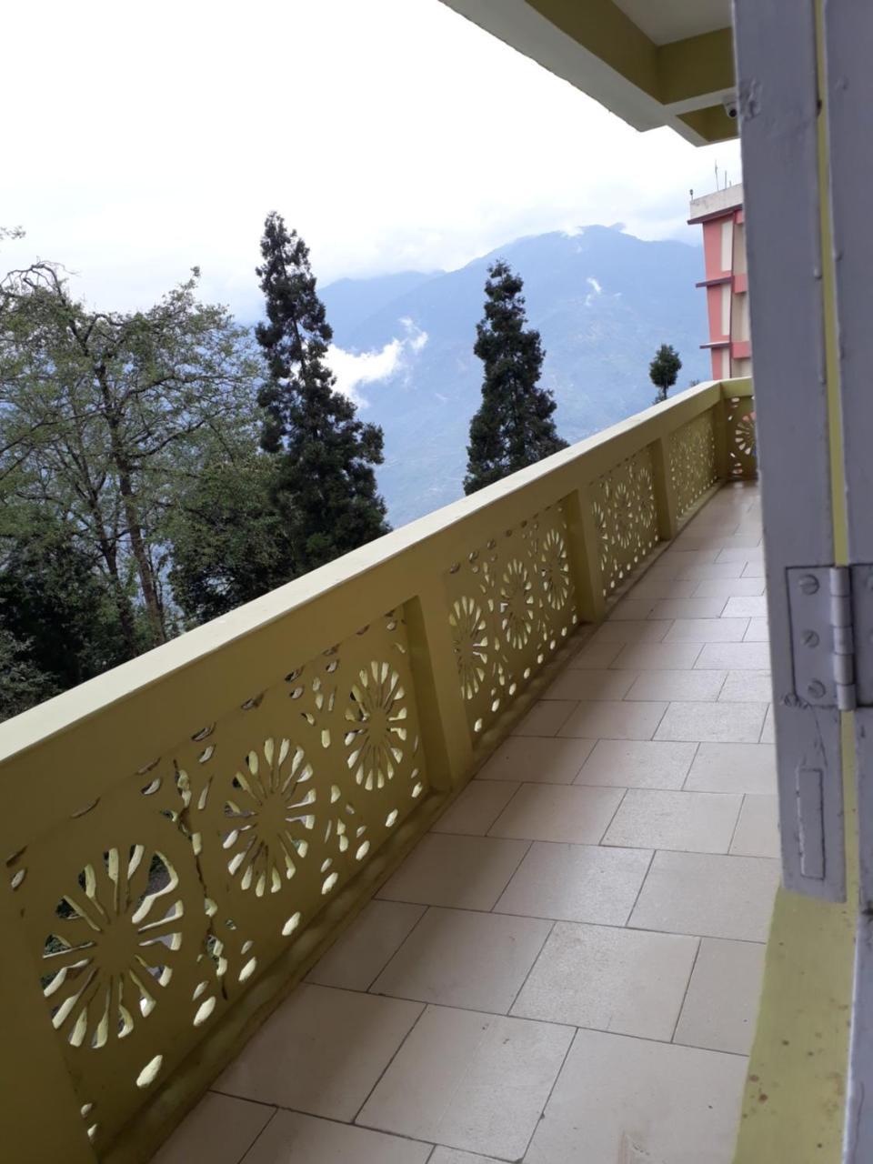 Hotel Kabur Pelling Buitenkant foto